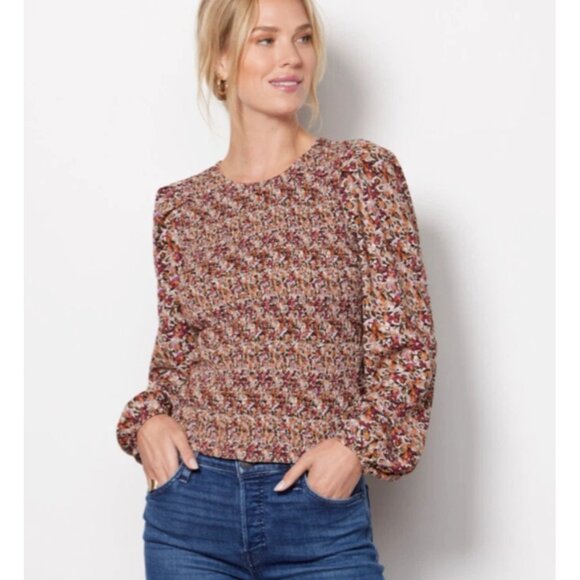 Evereve Tops - Evereve Margaret Floral Smocked Elastic Cuff Puff Sleeve Blouse Womens